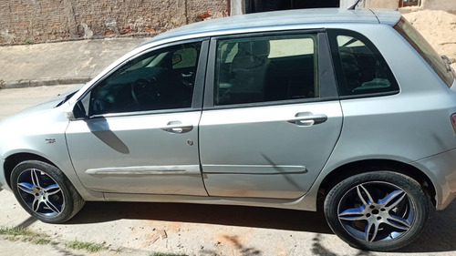 Fiat Stilo 1.8 8v Sporting Flex Dualogic 5p