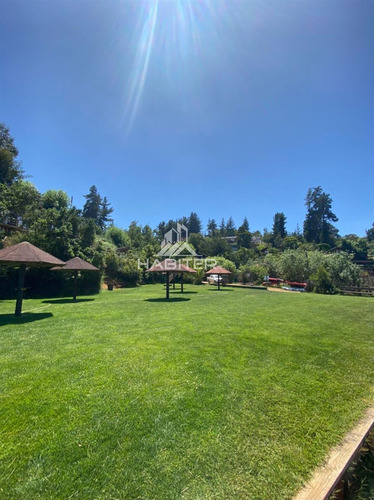 Conjunto De 5 Cabañas En Venta 8 Dorm 5 Baños En Vichuquén