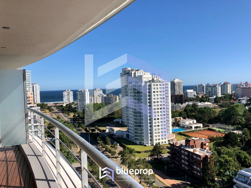 Imagen 1 de 14 de Apartamento En Venta En Piso Alto Punta Del Este. 1 Dormitorio Y Medio.