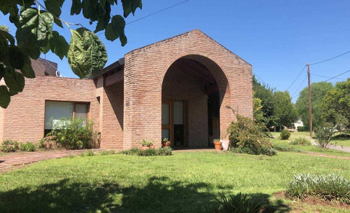 Las Delicias 3 Dormitorios Habitación De Servicio Pileta Casa Venta Country
