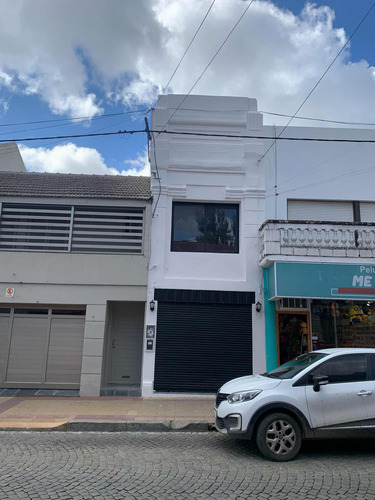 Local Triplex Con Departamento Tandil Centro 9 De Julio 849