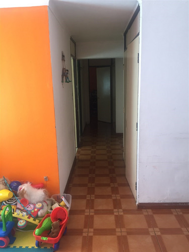 Departamento En Arriendo De 3 Dorm. En Ñuñoa- Metro Grecia