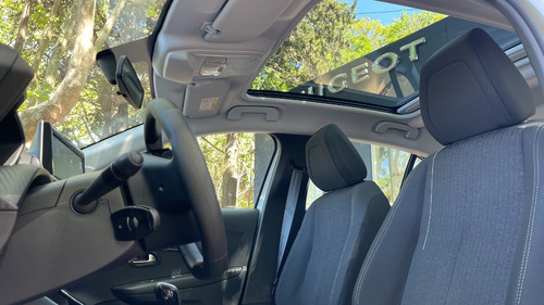 Imagen 15 de 25 de Peugeot 208 Active Pack Tiptronic Am24