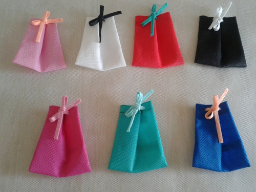 Imagen 2 de 3 de Bolsas Recuerdos Bisuteria Regalos Cotillones-paquete 12 Und