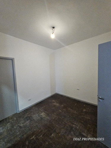 Oportunidad Excelente Ph 3amb En Venta Liniers Barrio Naon
