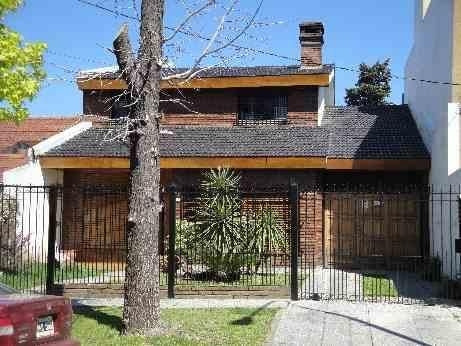 Casa 5 Ambientes En Ituzaingo Norte Con Pileta