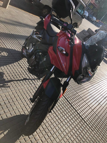 Bajaj Rouser As200 Solo 200 Km