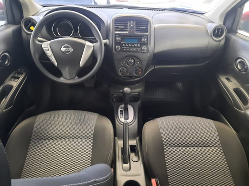 Nissan Versa Sense Pure Drive F3 At 2018 43.900 Km. Bordó