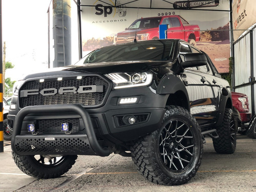Imagen 8 de 10 de Faros Principales Ford Ranger Tipo Raptor 2019 Directo