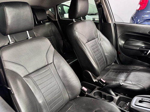 Fiesta Hatch 1.6 2015 Automático