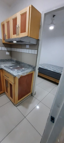 Imagen 12 de 18 de Alquiler Aparta Estudio Amueblado- Zona Universitaria
