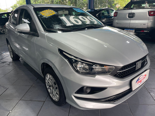 Fiat Cronos 1.3 Drive Flex 4p