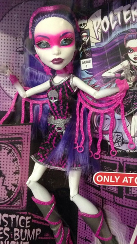 Boneca Monster High Polterghoul Spectra Vondergeist