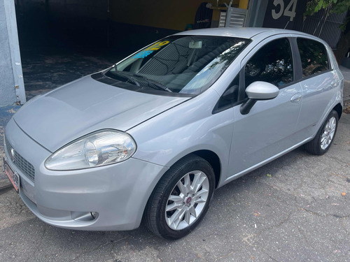 Fiat Punto 1.6 16v Essence Flex 5p