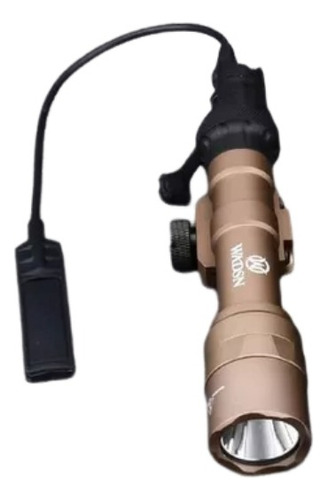 Lanterna Tática P Trilho 22mm Modelo M600 Cor Tan