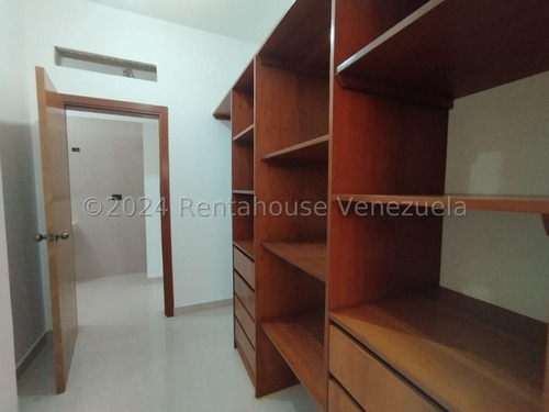 Exclusivo Apartamento En Conjunto Residencial De Alto Nivel La Trigaleña 24-16836