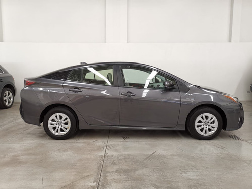 Imagen 3 de 15 de Toyota Prius 2018 1.8 Premium Sr Hibrido At