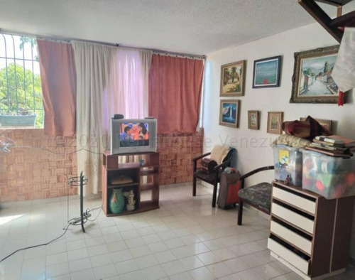 Imagen 27 de 30 de Apartamentos En Venta Almarriera Cabudare 22-14101 @m
