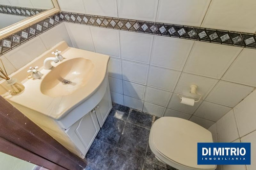 Imagen 8 de 25 de Disfruta De La Comodidad De Una Casa, Con Terraza, Quincho Y Sin Expensas!