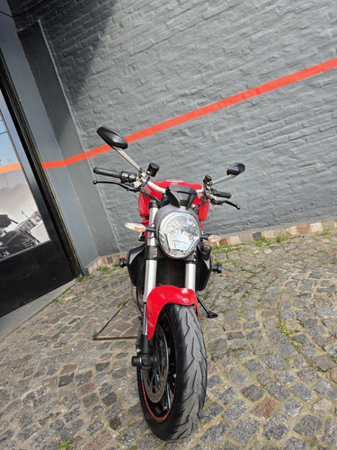 Ducati Monster 1200