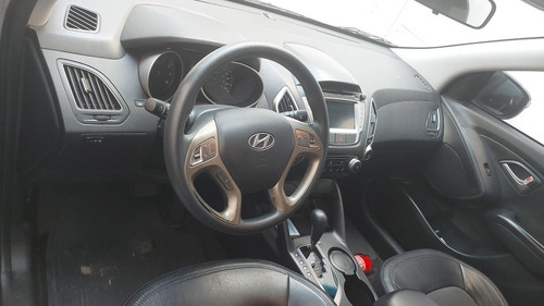Imagem 3 de 9 de Hyundai Ix35 2013 2.0 Gls 2wd Flex Aut. 5p