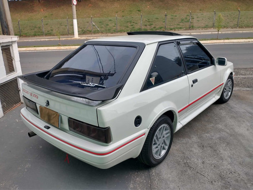 Imagem 11 de 16 de Ford Escort Xr3