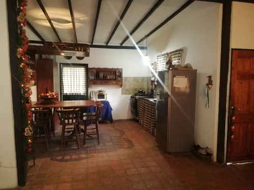 Imagen 4 de 10 de Casa En Venta En Cumbres Del Manzano. Barquisimeto Lara.