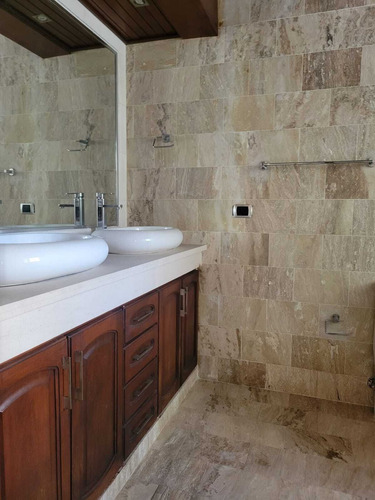 Apartamento En Venta | El Vergel | 3 Hab | 329 M2 | Us$325,000