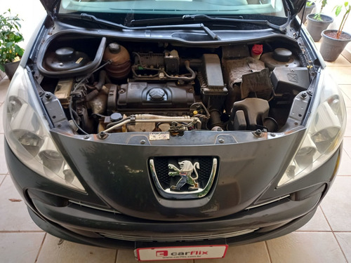 Imagem 7 de 15 de Peugeot 207 1.4 Xr 8v Flex 4p Manual
