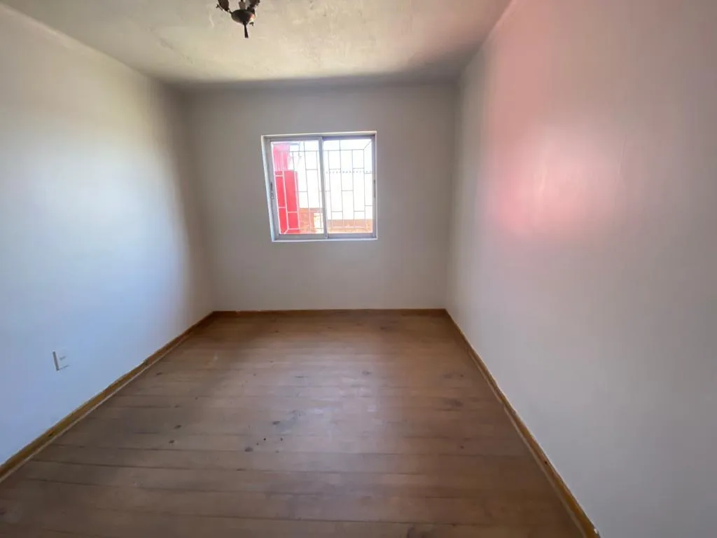 Imagen 5 de 16 de Casa En Venta En San Avenida Principal, San Antonio