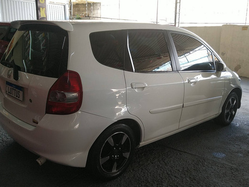 Imagem 3 de 8 de Honda Fit 1.4 Lx 8v Flex 4p Manual