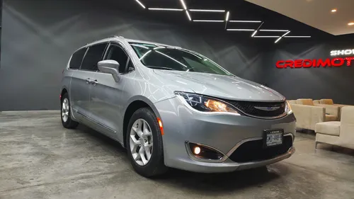 Chrysler Pacifica 2019