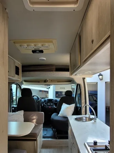 Alquiler Motorhome.