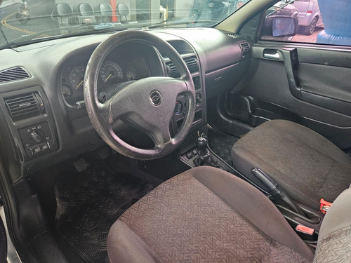 Chevrolet Astra Advantage 2.0 MPFI 8V FlexPower 5p