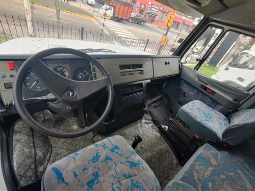 Mercedes Benz L 1620 Año 1998