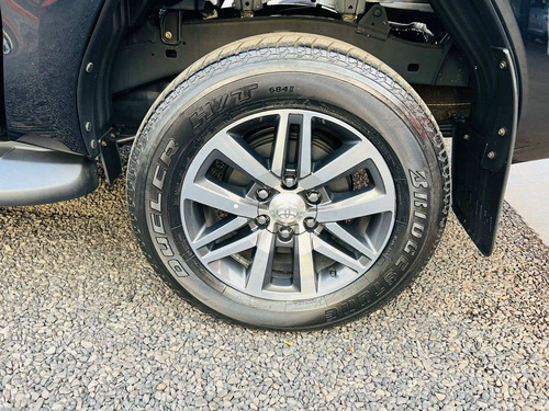 Imagem 9 de 15 de Toyota Hilux Srv 2.8 Preto 2019