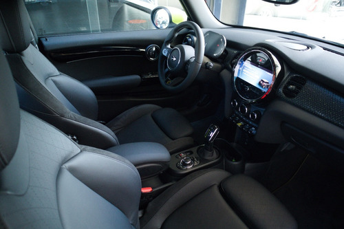 Imagen 10 de 13 de Mini Cooper Se 3 Door Iconic Automático 2022