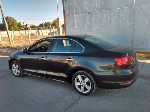 Volkswagen Vento 2.5 Advance Tiptronic 170cv