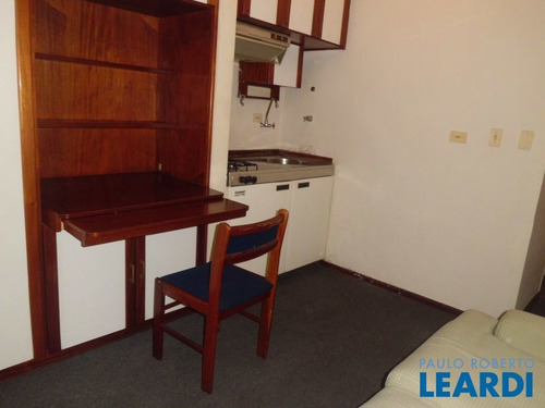 Imagem 2 de 6 de Flat - Jardim América - Sp - 426456
