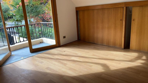 Espectacular Casa En Lo Barnechea, ¡gran Oportunidad!