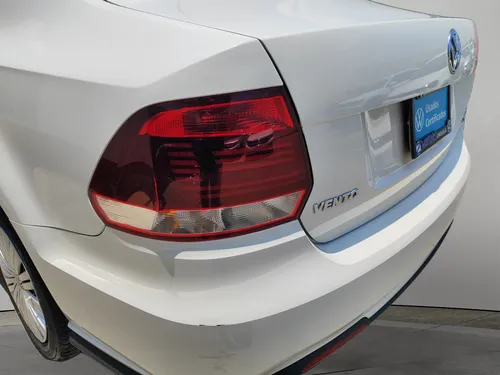 Volkswagen Vento 1.6 Starline Mt