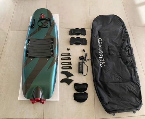 Imagen 2 de 10 de Tabla Jet Surf Board Eléctrica A Batería Noodato * Stock *