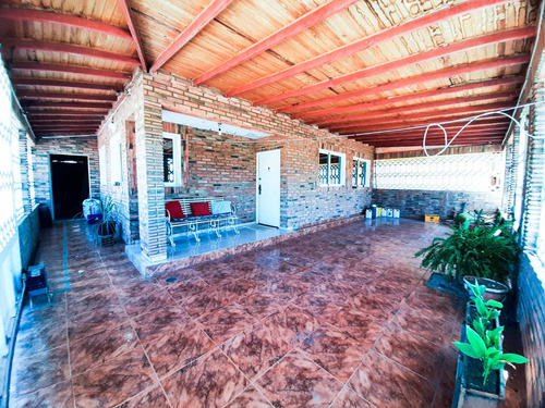 Eglée Suárez Vende Casa En Terrazas De Amuay. Plc-1010