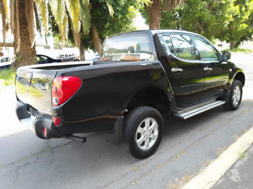 Imagen 5 de 15 de Mitsubishi L200 2012 2.5 Di-d Cabina Doble 4x4 Mt