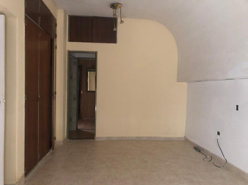 Imagen 5 de 14 de Casa Ph En Venta En Caseros