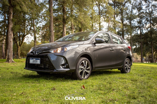 Imagen 1 de 12 de Toyota Yaris Hb Xls At Tss - 0km Olivera Automotores