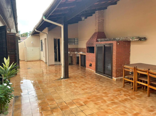 Alugo Casa No Indaiá A 250m Da Praia - (iptu Incluso)