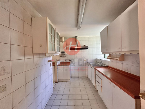 Casa En Venta De 3 Dorm. En Temuco