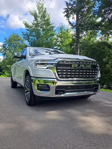 RAM Ram 1500 LIMITED 2025