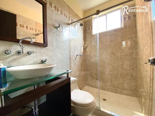 Casa En Arriendo En Loma Del Escobero. Cod A11426
